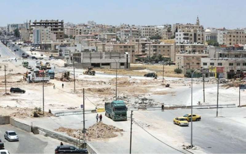 الباص السريع قد يغلق 50% من