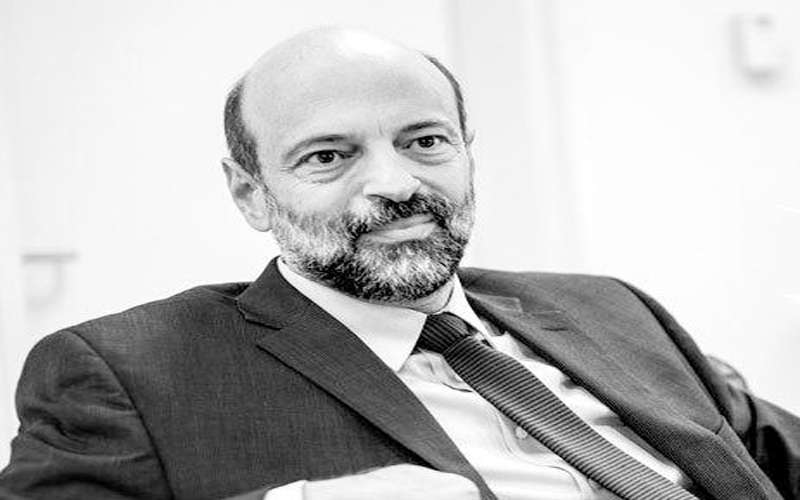 حكومة الرزاز ثاني أدنى تقييم بين