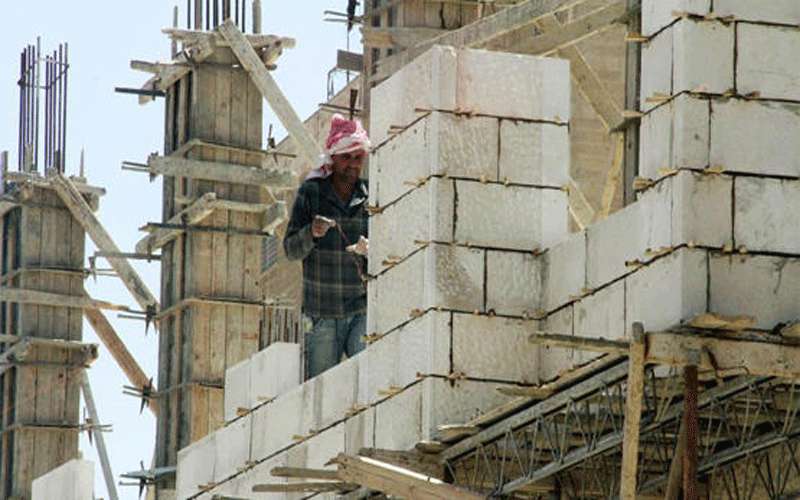 انخفاض 55% بمساحة الأبنية المرخصة في