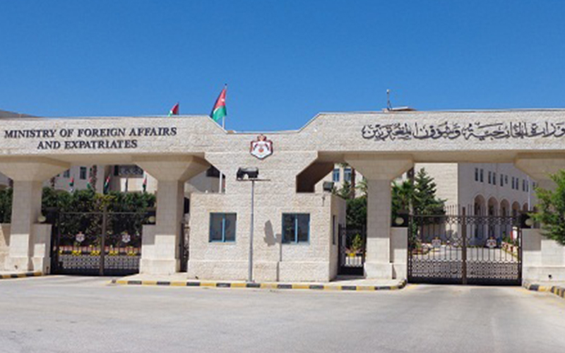 الخارجية: الأردن يتسلم مواطنا عبر الحدود