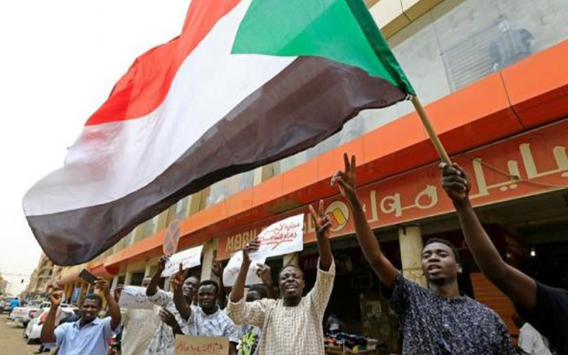 المجلس العسكري في السودان يدعو لمفاوضات