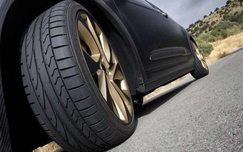 وفاة طفل دهسه والده في الكرك