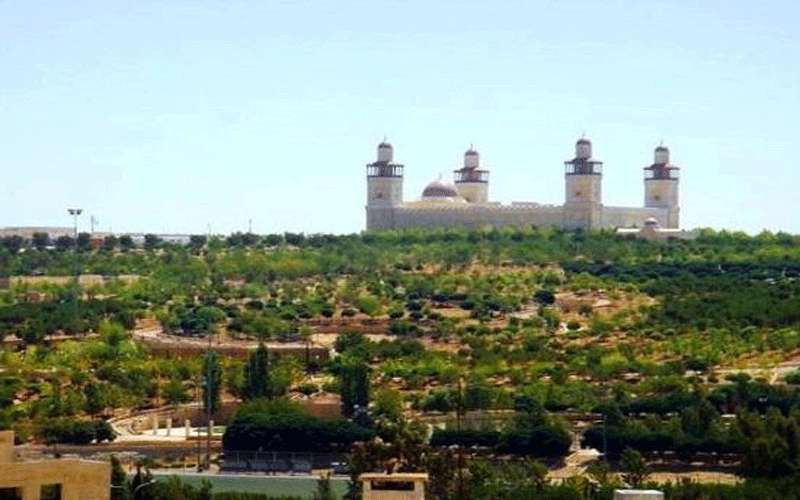 إغلاق حدائق الحسين الخميس