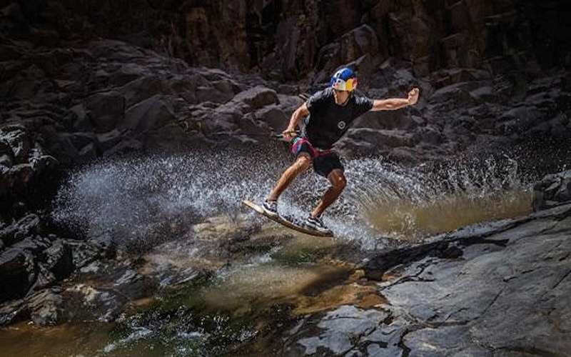 منح من وزارة السياحة للأردنيين