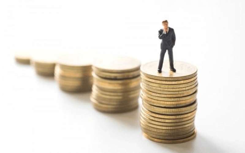 حجز أموال نائب سابق