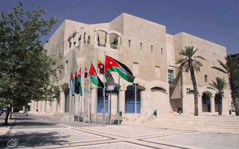 شمول 240 موظفا بالأمانة بالتقاعد