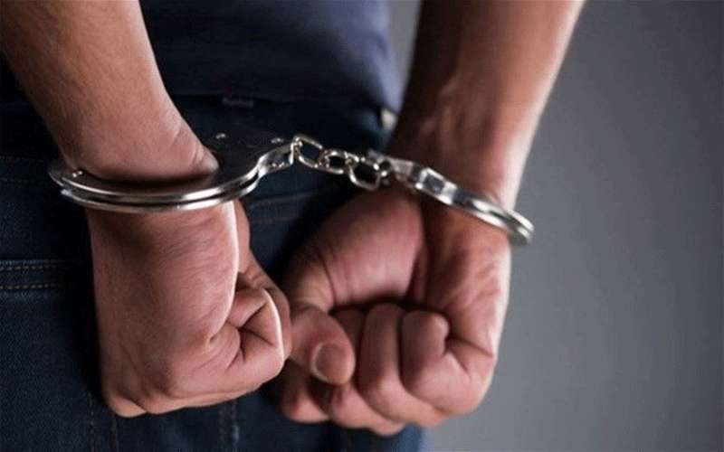 الأمن يوقف شخصين اعتديا على طبيب