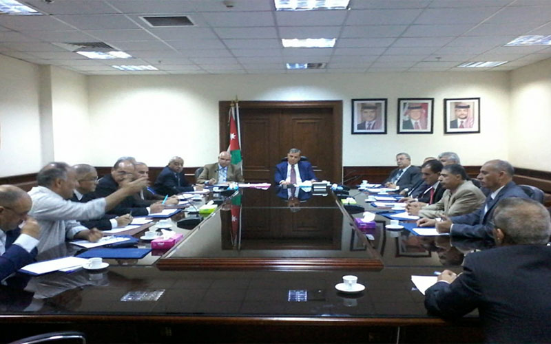 جابر يوعز لتمديد دوام مراكز صحية