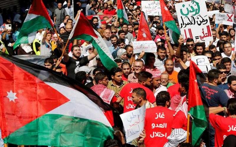 إنذارات ضد الحکومة بسبب اتفاقیة الغاز