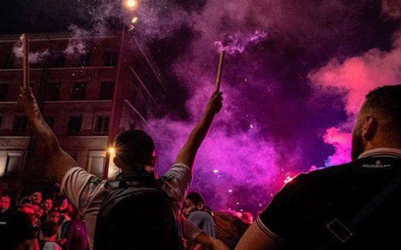 فرنسا توقف 282 محتفلا بفوز الجزائر