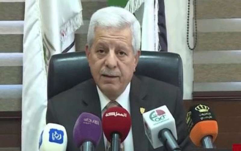 نقيب المحامين للحكومة: احبسونا