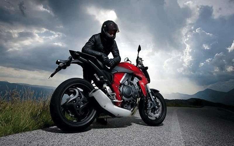 السير تضبط 26 دراجة نارية مخالفة