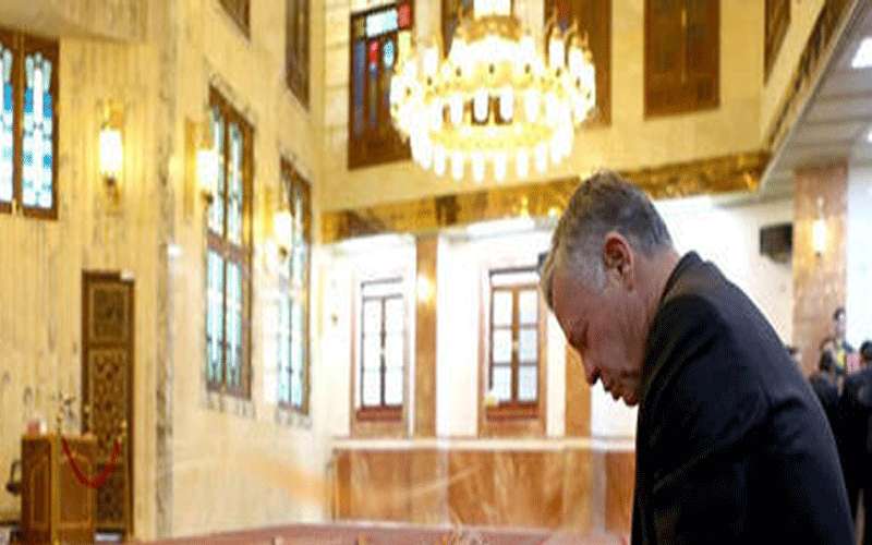 الملك من المطار الى المسجد الحسيني