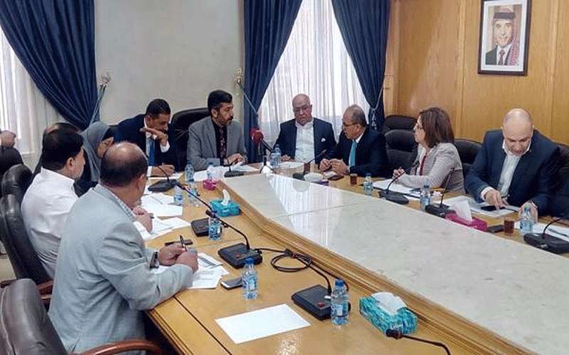 إدارية النواب تقر تغيير اسماء وزارتي