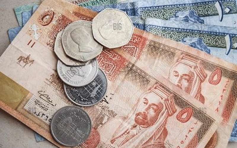 مسارعة للاستفادة من التقاعد المبكر قبل