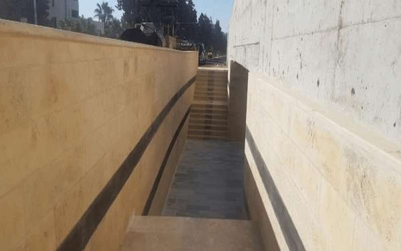 فتح نفق المشاه مقابل الجامعة الاردنية
