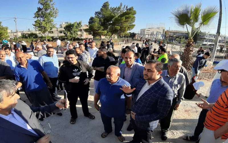 قابوق يفتتح حديقة ابو نصير