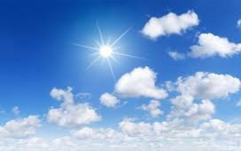 ارتفاع على درجات الحرارة وطقس حار