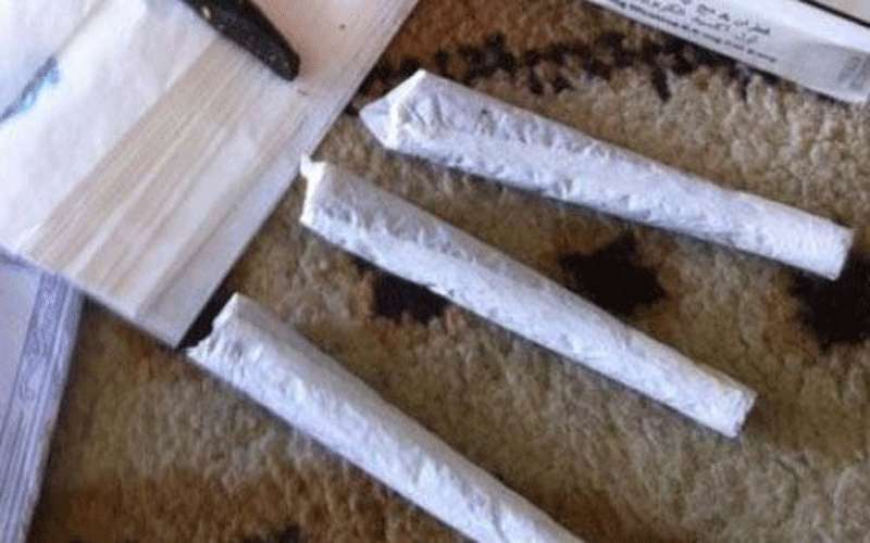 توقيف سيدة وضعت مخدرات في سيارة