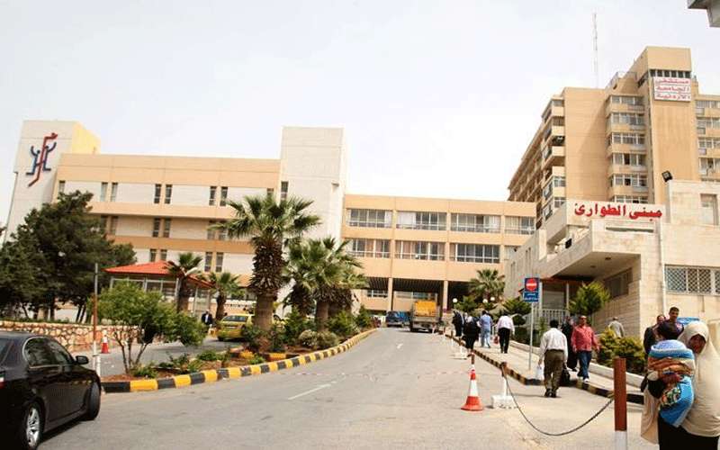 احباط محاولة انتحار من فوق مستشفى