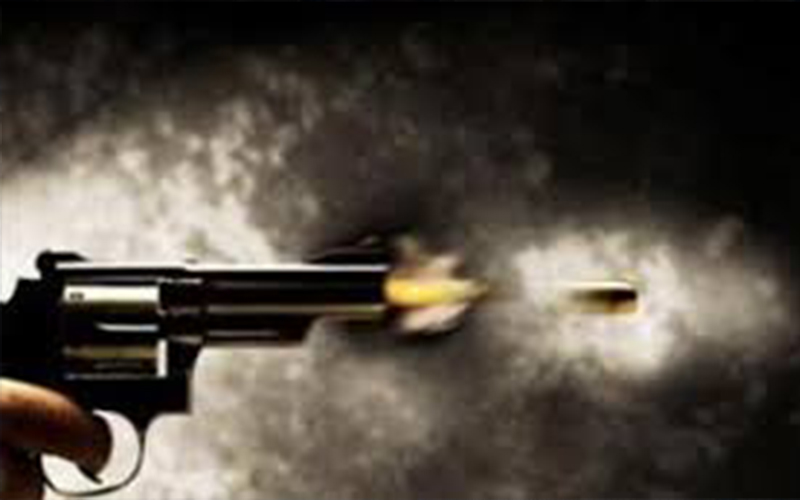 شاب يقتل ابن عمه بعيار ناري