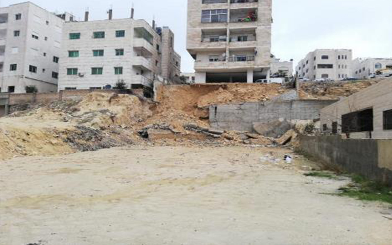 إخلاء عمارة 7 طوابق بضاحية الرشيد