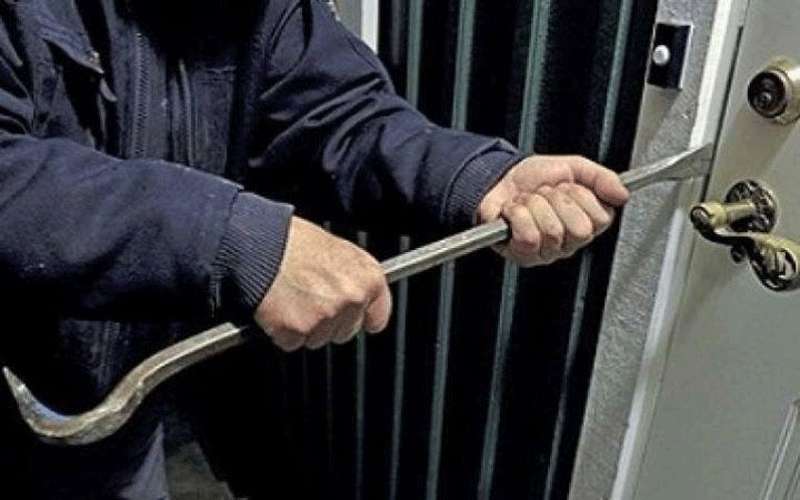 الأمن يضبط 3 لصوص