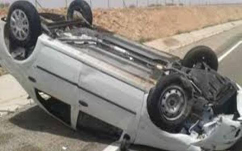 وفاة طفلة و4 اصابات بحادث تدهور
