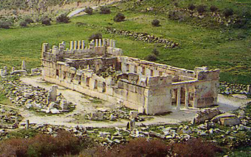 عراق الامير يضيق ذرعا بمجاري عمان..