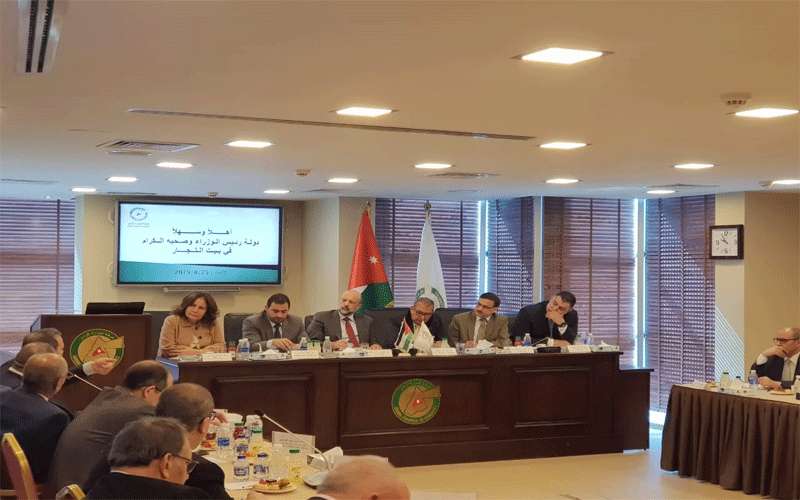 الرزاز: الحكومة لا تعد بشيء غير
