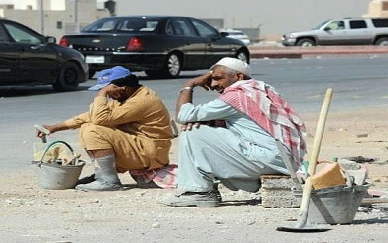 توجه لمنح مهلة تصويب أوضاع للوافدين