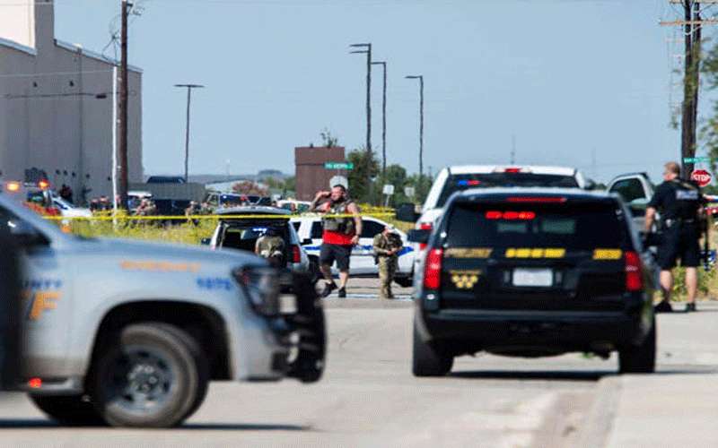 تفاصيل المواجهة الدامية في تكساس