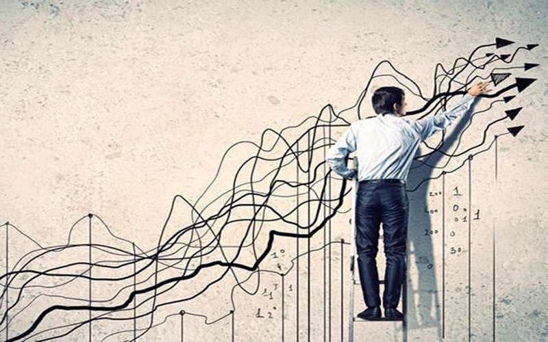 توقع وتحذير من ارتفاع الدين العام