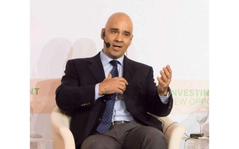 الوزير الاسبق مروان جمعة يعلق على