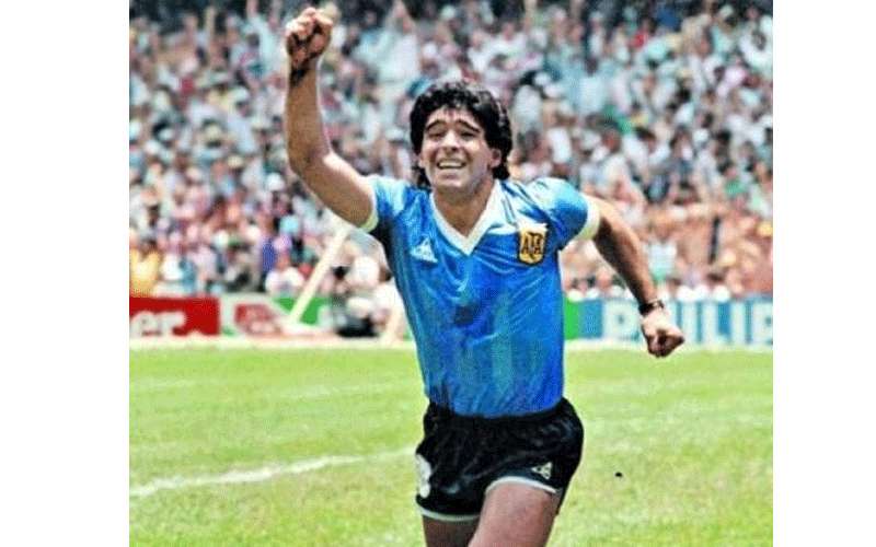 مارادونا إلى التدريب مجددا