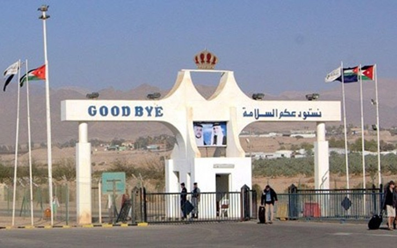 رئيس وزراء أسبق يزور سوريا ويلتقي