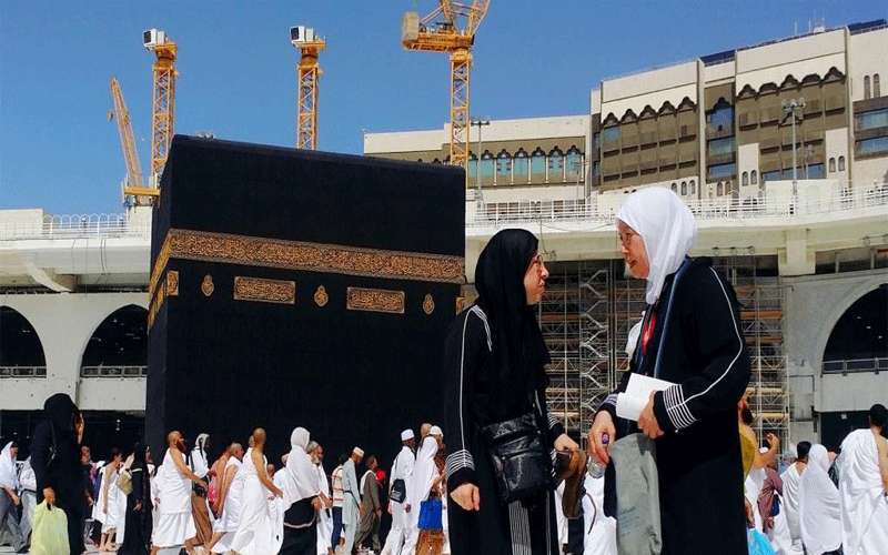 السعودية تفرض ضريبة جديدة على المعتمرين