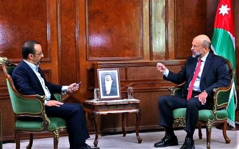 الرزاز عن علاوة المعلمين: لا تراجع