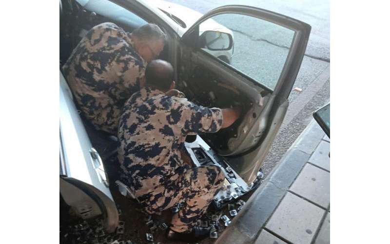 احباط تهريب سجائر الكترونية