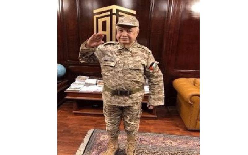 ضاحي خلفان يرد على طلال ابو