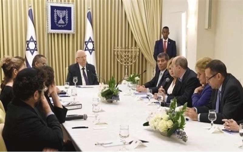 رئيس دولة الاحتلال يبدأ مشاوراته لتشكيل