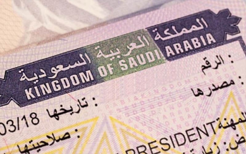 السعودية: بدء استقبال السياح القادمين بالتأشيرة