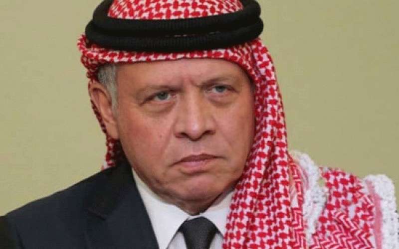 الملك يشارك بجنازة جاك شيراك