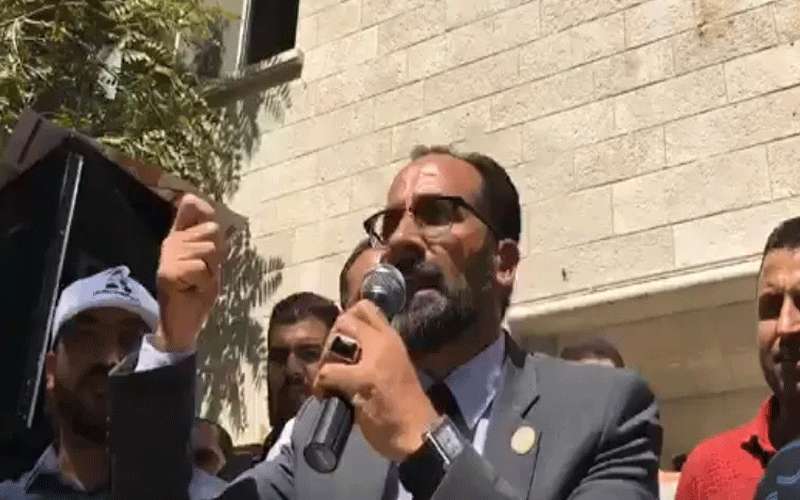 المعلمين للتربية: لا تستخدموا الطلبة ورقة