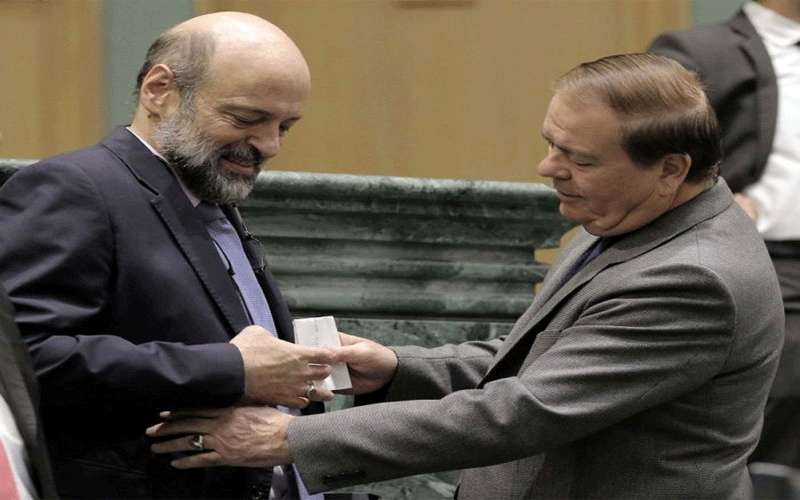 النائب مراد : ملفات فساد إداري