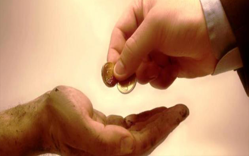 شمول طلاب العلم الفقراء بالمستحقين للزكاة