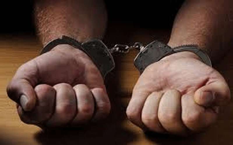 توقيف موظف بمتحف الاثار استبدل قطع