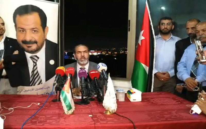 النواصرة: لا يعنينا ذهاب الحكومة أو