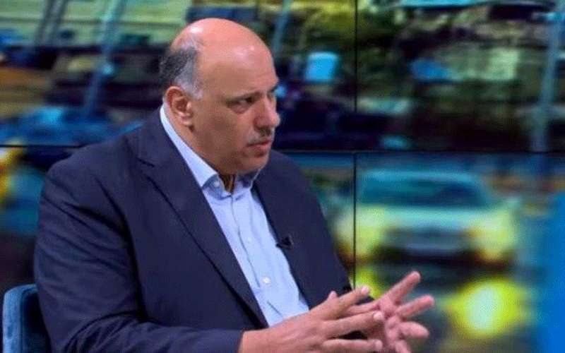 الناصر: المتغيب عن عمله دون إجازة