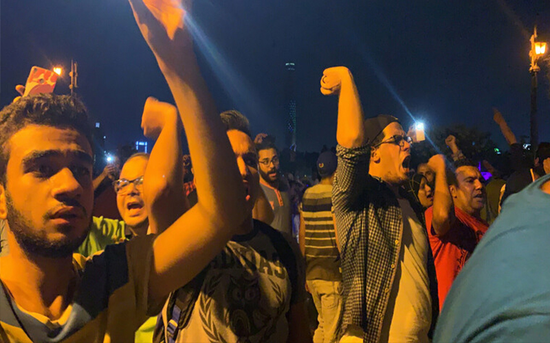 مصر .. إخلاء سبيل المتهمين الأجانب